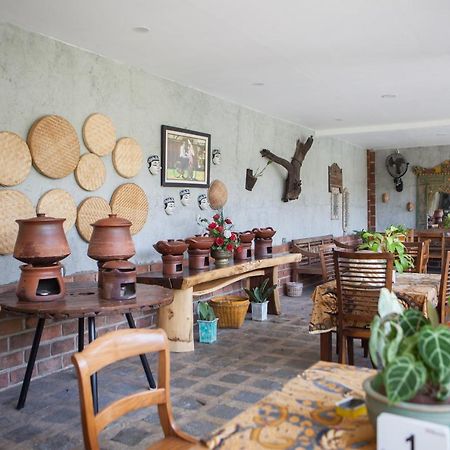 Reddoorz Plus Near Mall Roxy Banyuwangi Баньювангі Екстер'єр фото